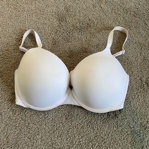 VS Pink push-up bra